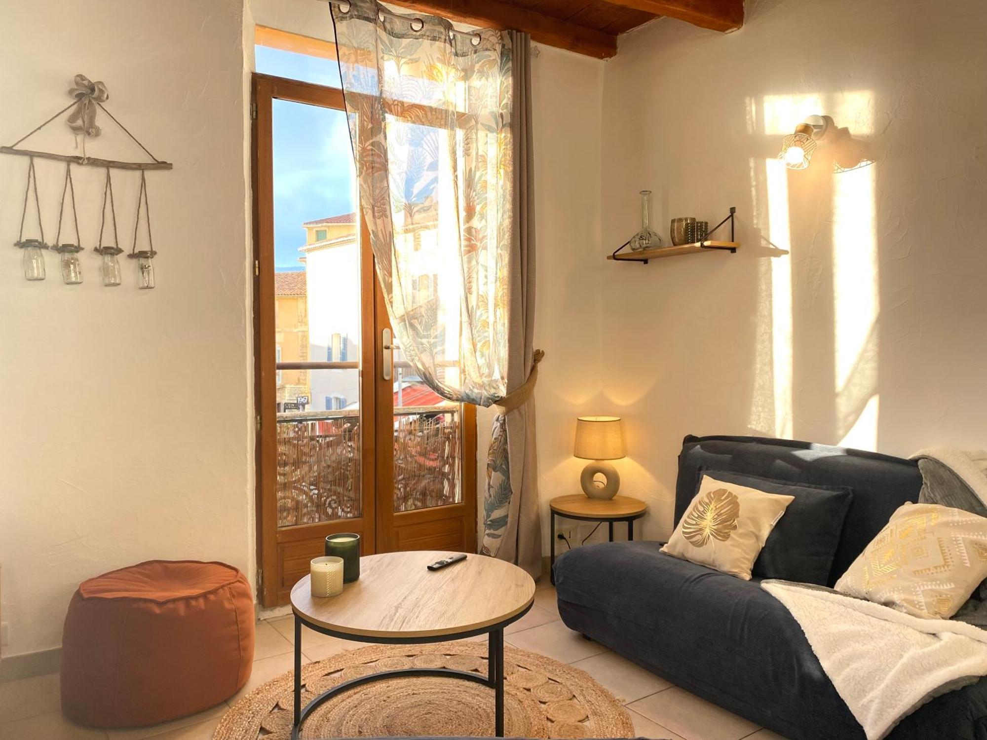 Esprit Boheme Lägenhet Fayence Exteriör bild